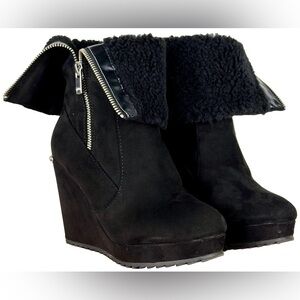 Juicy Couture Women's Kasia Nikita Wedge Boots Black Faux Suede Shearling Sz 6.5